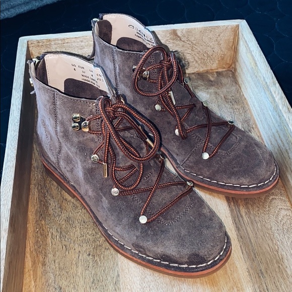 Hush Puppies Shoes - suede laced booties